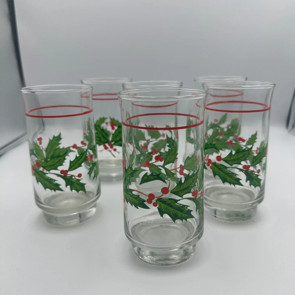 Vintage‎ Christmas Holly Berry Glasses Set of 6 Red Band Holiday Decor